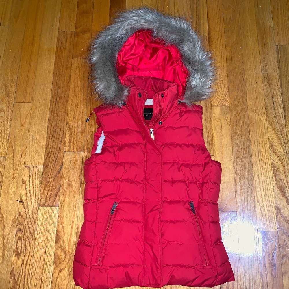 Banana Republic puffer vest